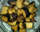 Foto langkah ke 1 dari resep Terong Balado Teri Simple.