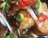 A picture of step 3 of Thai Chilli Sticky Tofu 🌶 🌱.