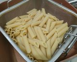 Foto langkah ke 1 dari resep Pasta Panggang (Penne Brulee).