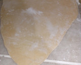 Foto del paso 4 de la receta: Masa para sorrentinos o raviolones (tercera y ultima parte)