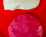 ভ্যানিলা হার্ট কুকিজ (Vanilla heart cookies recipe in Bengali) রেসিপি ধাপ - 2 ছবি