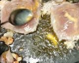 Foto langkah ke 4 dari resep Marlin steak with mushroom sauce.