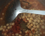 Foto del paso 2 de la receta: 154. Potaje de bacalao y garbanzos con acelgas (principal legumbres)