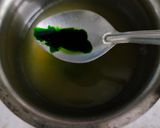 A picture of step 3 of Lemon grass cooler.