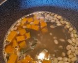 Foto del paso 4 de la receta: Porotos con Pilco
