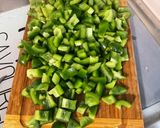 Une image de l'étape 12 de Courgettes, poivrons et tomates à l'agneau et épices.