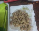 Foto del paso 2 de la receta: Carne de cochino con garbanzos y papas al mojo hervido