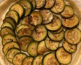Une image de l'étape 3 de Quiche gourmande chèvre-courgettes.