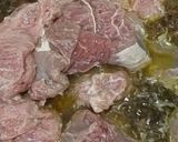 Gambar langkah 2 resipi Daging Masak Korma.
