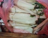 Foto del paso 3 de la receta: Pejerreyes falsos con papas y tomate