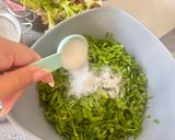 รูปขั้นตอนการทำที่ 2 ของ 🥬กุยช่ายทอด + น้ำจิ้มรสเด็ด 👩🏼🍳🇩🇰