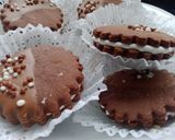 صورة لخطوة 12 من وصفة حلوى جافة بالكاكاو وكريمة الميرانغ meringue