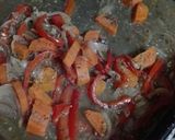 Foto del paso 1 de la receta: Pollo con salsa de morrón y zanahorias