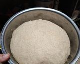 Foto langkah ke 3 dari resep Roti Tawar Gandum.