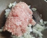 รูปขั้นตอนการทำที่ 2 ของ หมูผัดเห็ดแชมปิญองผัดน้ำมันหอย