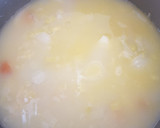 Foto del paso 2 de la receta: Crema de purrusalda con huevas y aceite de albahaca