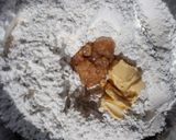 Foto langkah ke 3 dari resep Stik bawang tanpa telur.