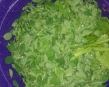 Foto langkah ke 1 dari resep Sayur bening daun kelor jagung bumbu ndeso yang simple.