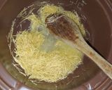 صورة لخطوة 1 من وصفة ارز بشعيرية ودجاج🧄🧅🌶