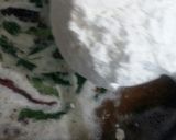 A picture of step 3 of Rice flour upma.
