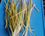 Foto del paso 2 de la receta: Crema de coliflor con queso