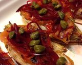 Foto del paso 1 de la receta: Pincho de endivia y tomate a la plancha