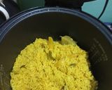 Foto langkah ke 2 dari resep Nasi kuning MAGICOM.