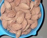 बादाम सूजी बर्फी रेसिपी चरण 1 फोटो