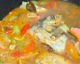Foto langkah ke 5 dari resep Sup Ikan Kuwe.