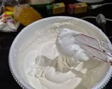 Foto langkah ke 5 dari resep Bolu Kukus Mekar.