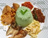 Foto langkah ke 7 dari resep Nasi Lemak Pandan.