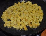 Foto del paso 3 de la receta: Tofu con mostaza y cúrcuma