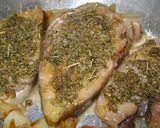 Foto del paso 10 de la receta: Rodajas de salmón pascual con croute y papas rústicas