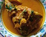 Foto langkah ke 4 dari resep Kepala ikan bumbu kuning by mama vina.