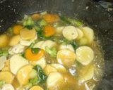 Foto langkah ke 4 dari resep Capcay Bakso Seafood.