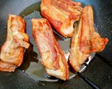 A picture of step 1 of Bún Mắm with Crispy Pork Belly.