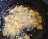 A picture of step 1 of Aloo Chaat.