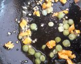 A picture of step 3 of Upma.