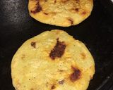 A picture of step 9 of Gorditas with Pressed Pork Cracklings.
