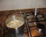 Foto del paso 3 de la receta Sepia con patatas y alcachofas