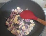 Foto langkah ke 3 dari resep Kacang panjang Daging Jamur Masak Kecap.