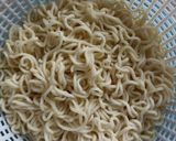 Foto langkah ke 2 dari resep Mie Goreng Panjang Umur.