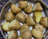 मटार बटाटा पराठा (पंजाबी पराठा रेसिपी) (Matar Batata Paratha Recipe In Marathi) रेसिपी स्टेप 1 फोटो 