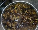 รูปขั้นตอนการทำที่ 3 ของ ไก่ตุ๋นขิงผักกาดดอง
