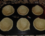 Foto del paso 1 de la receta: Cestitas de pisto con atún y queso cheddar