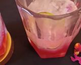 A picture of step 2 of Rose lemon Mojito.