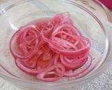 A picture of step 3 of Pickled Onions.