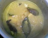 Foto langkah ke 2 dari resep Ayam ungkep bumbu kuning.