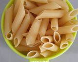 Foto langkah ke 1 dari resep Penne Pasta Saus Bolognese/Bolognaise Keju (Homemade).