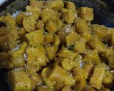 A picture of step 7 of Gheeya/Lauki ke muthiye.